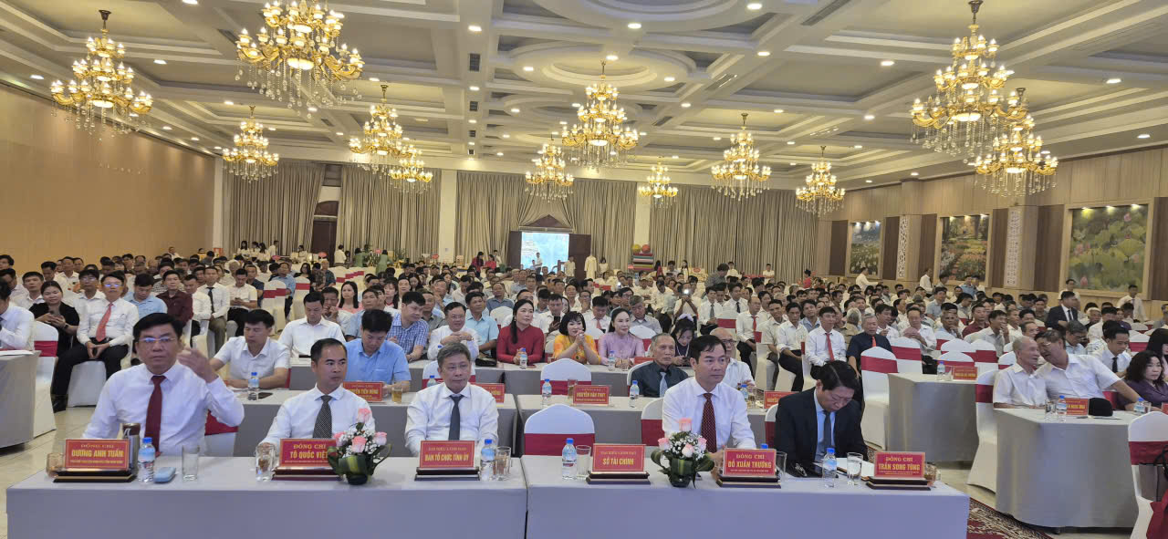 Kỷ niệm 80 năm phong trào Hợp tác xã và Ngày Hợp tác xã Việt Nam 11/4