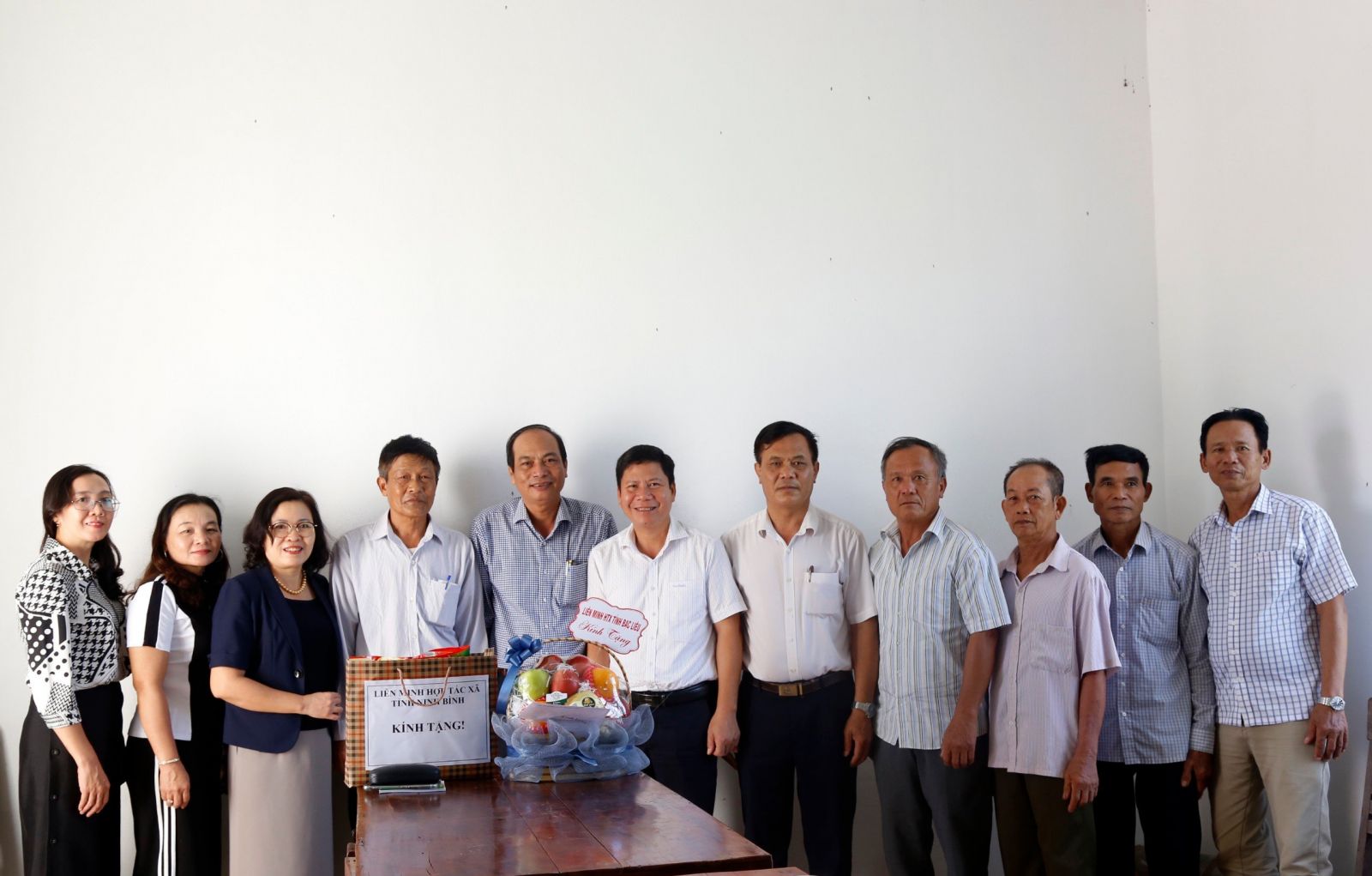 Liên minh HTX tỉnh Ninh Bình - Bạc Liêu  tri ân người có công trên địa bàn tỉnh Ninh Bình