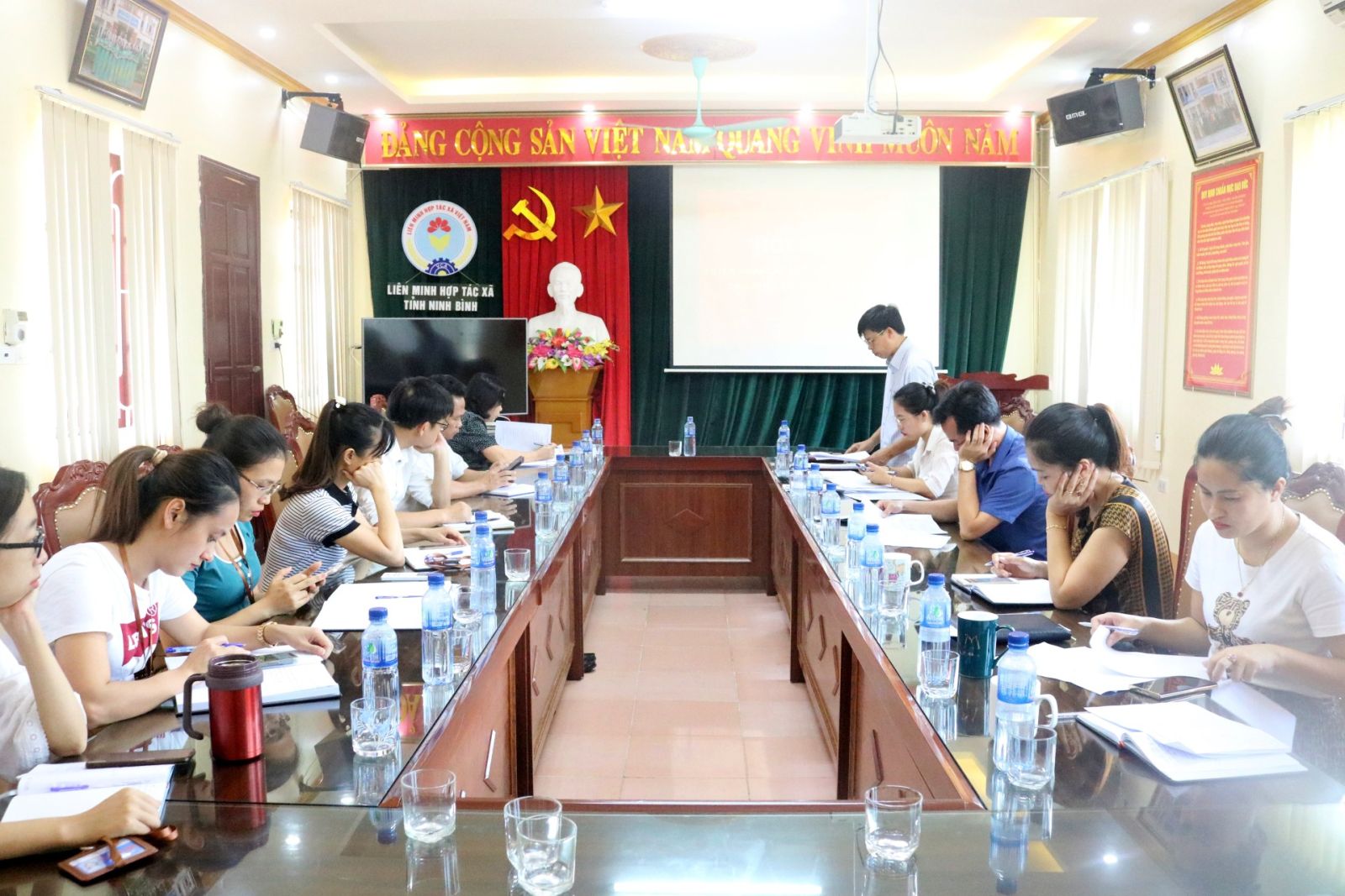 Hội nghị triển khai quy chế hoạt động của Quỹ hỗ trợ phát triển Hợp tác xã tỉnh Ninh Bình