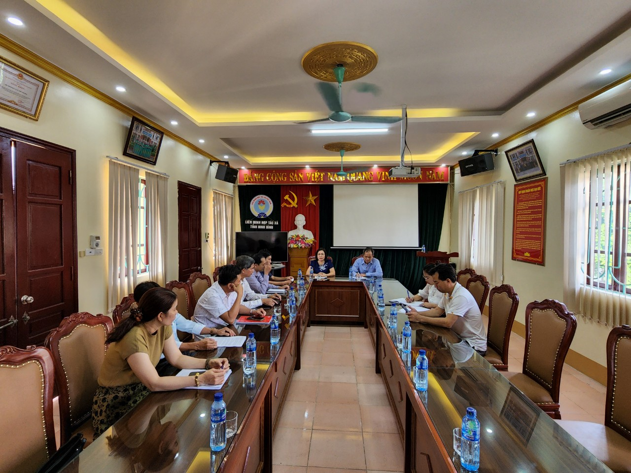 Liên minh Hợp tác xã tỉnh Ninh Bình tiếp và làm việc với Liên minh HTX tỉnh Tây Ninh